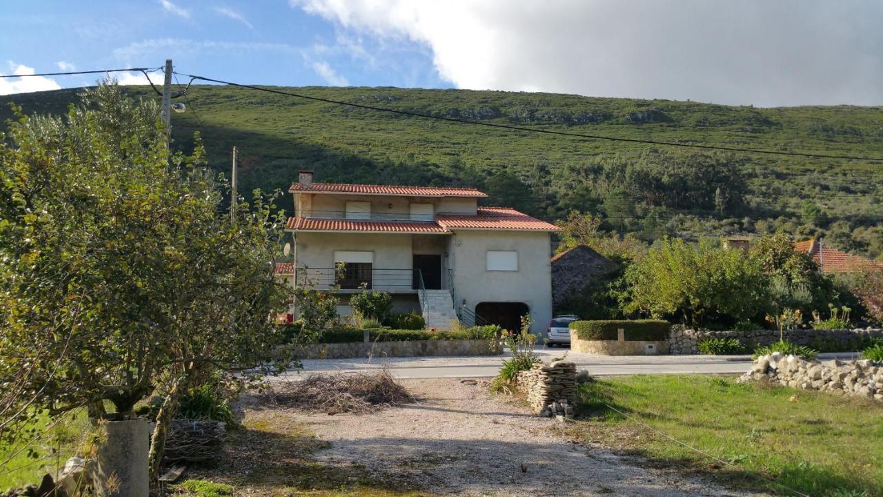 A Casa Da Serra - Alojamento Local Casal Velho Exterior foto